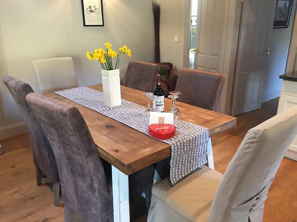 Dockenbush Cottage Harrogate